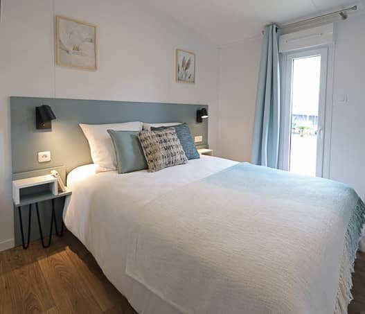 domaine-le-hameau-du-lac-modele-cistebois-chambres-personnalisables-1